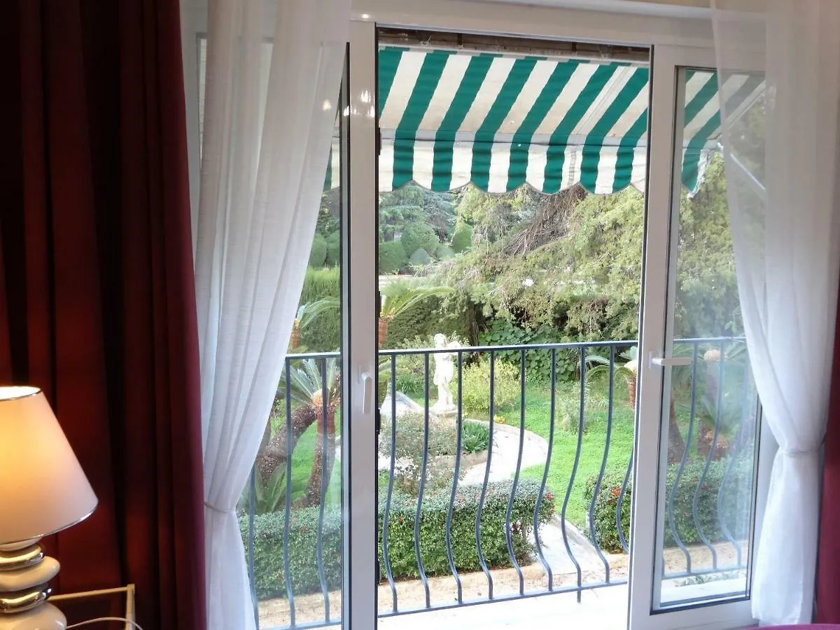 Les Grands Cedres C1 7 Avenue De Fabron Apartment Nice